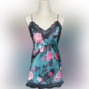 In Bloom Floral Satin Lace-Trim Chemise